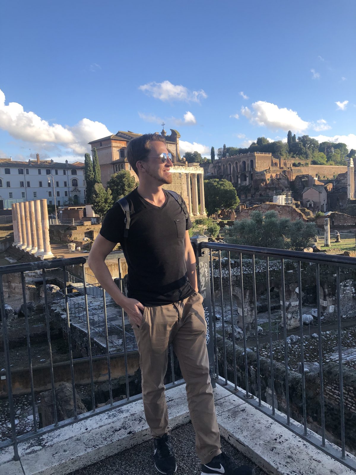 Die Sonne ist zurück! Fori Imperiali Fori Imperiali Rom, Italien