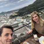 Frühstück auf der Festung in Salzburg, Österreich