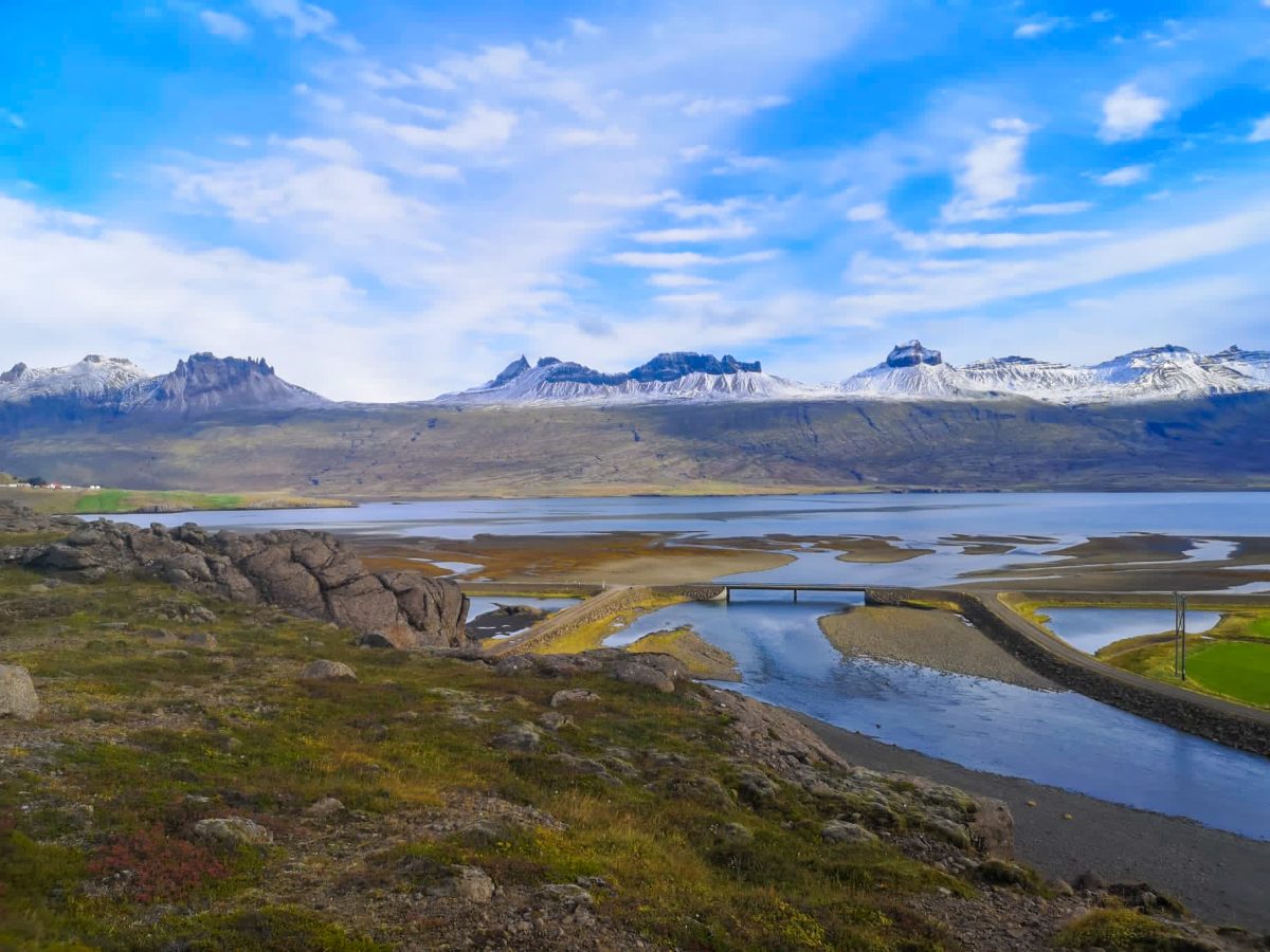 Der Osten Islands: Traumlandschaft aus Bergen und Fjorden Berge und Fjorde im Osten Islands