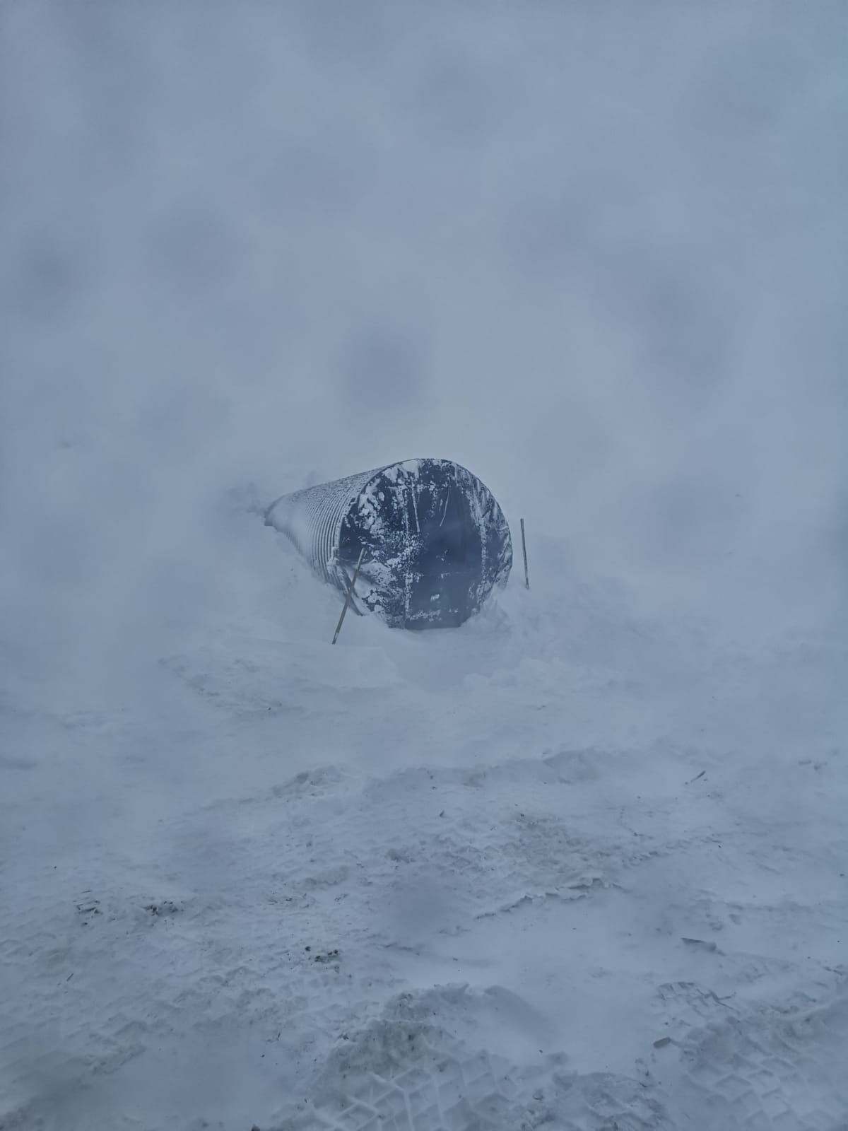 Eingang zum Gletscher