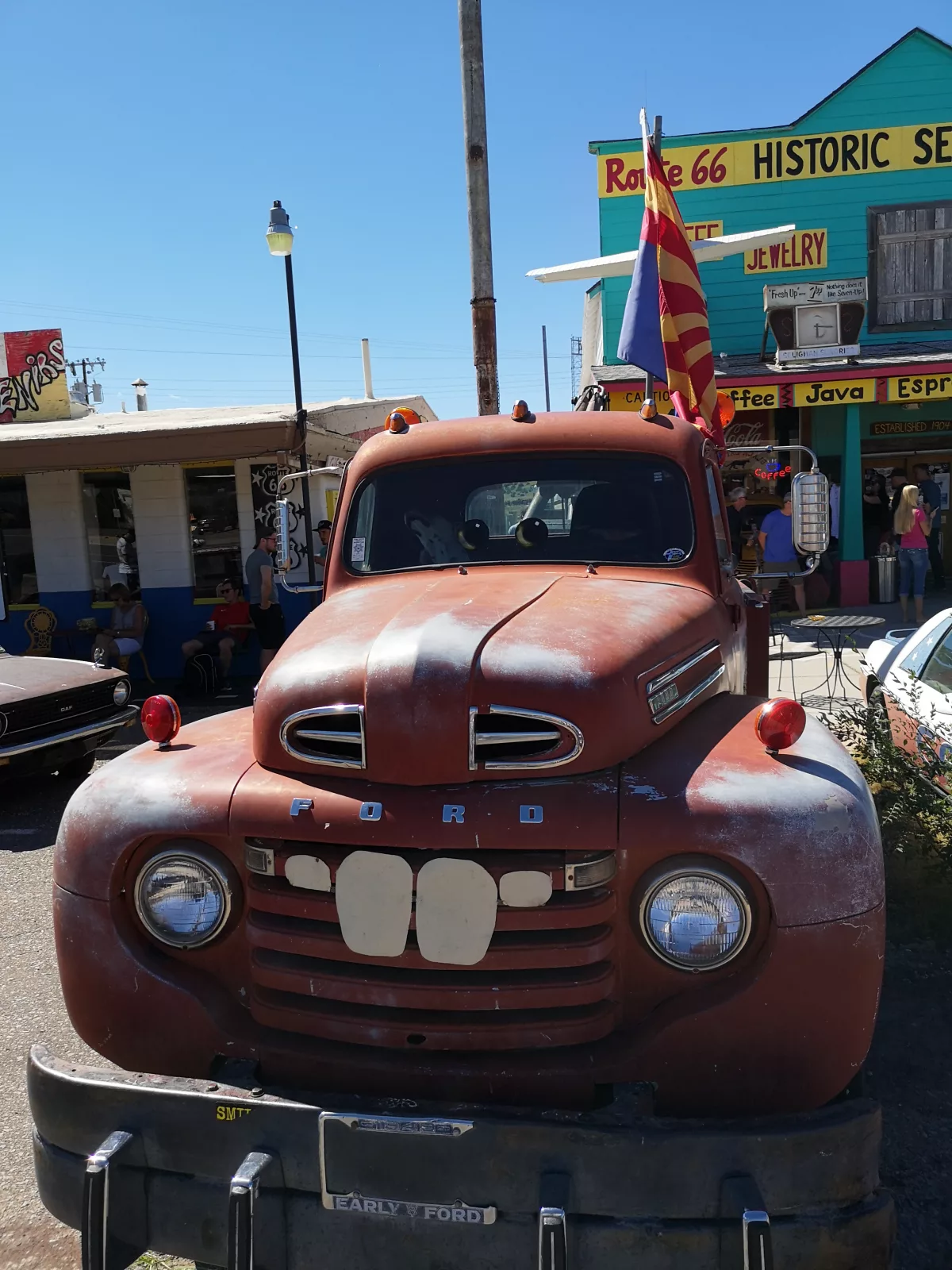 Roadtrip West USA: besonderes Auto an der Route 66