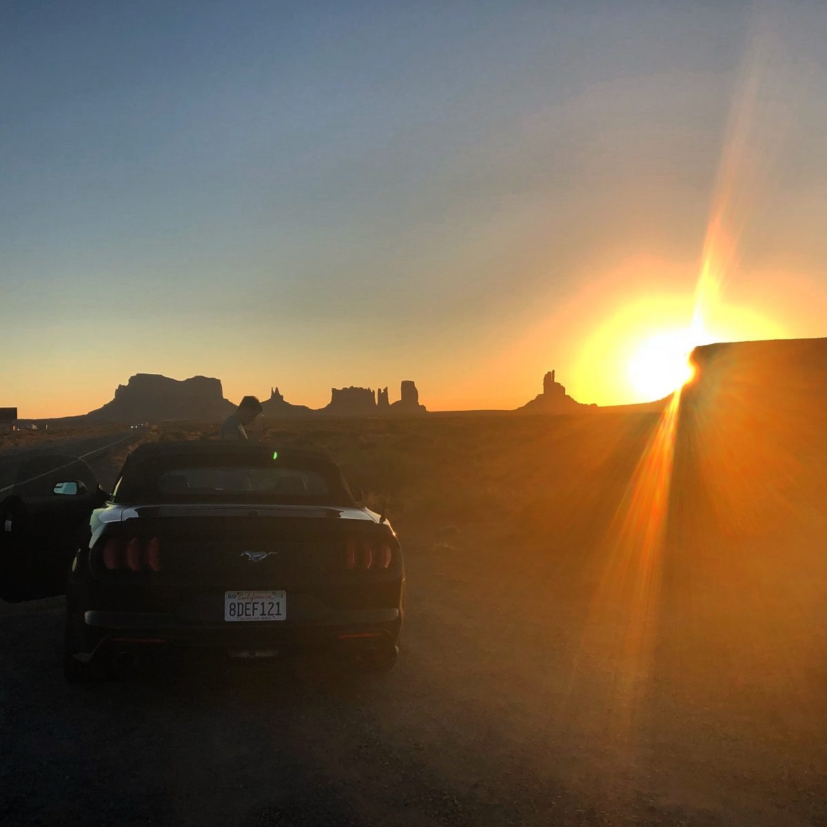 Roadtrip USA Westküste: Monument Valley bei Sonnenaufgang