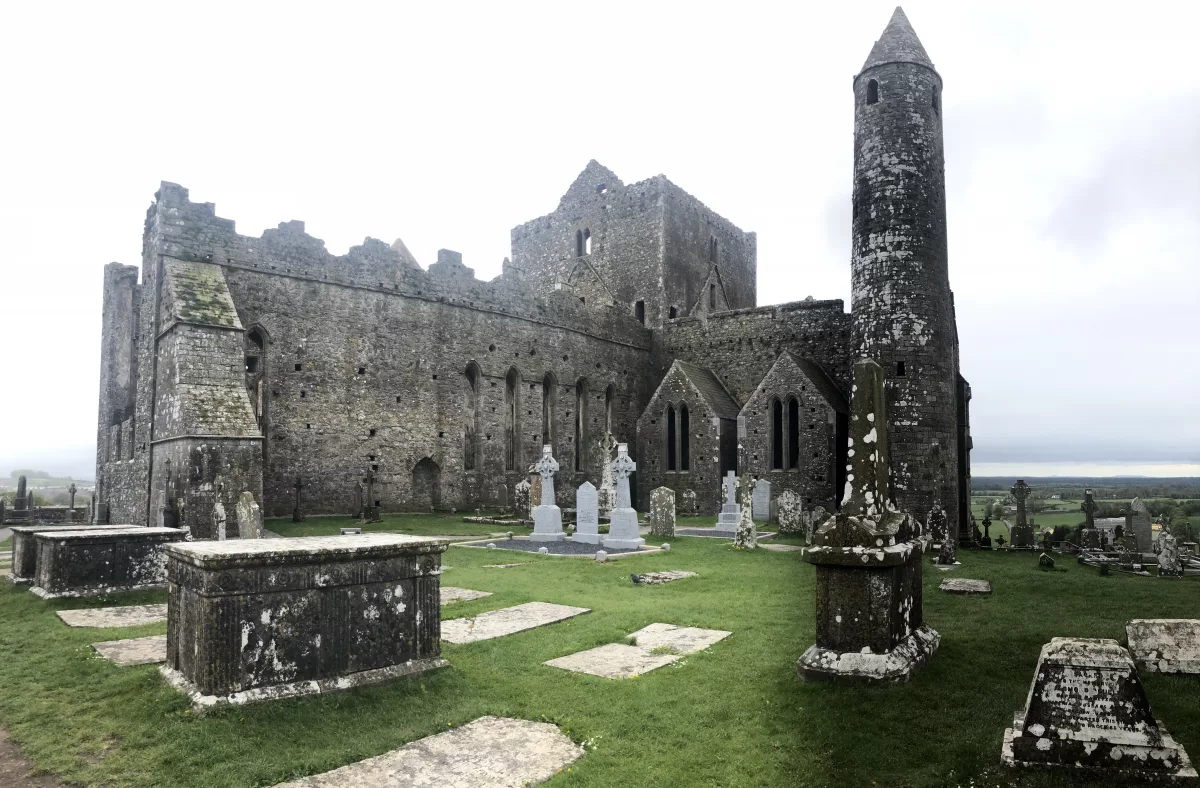 Irland Roadtrip: Festung auf dem Rock of Cashel