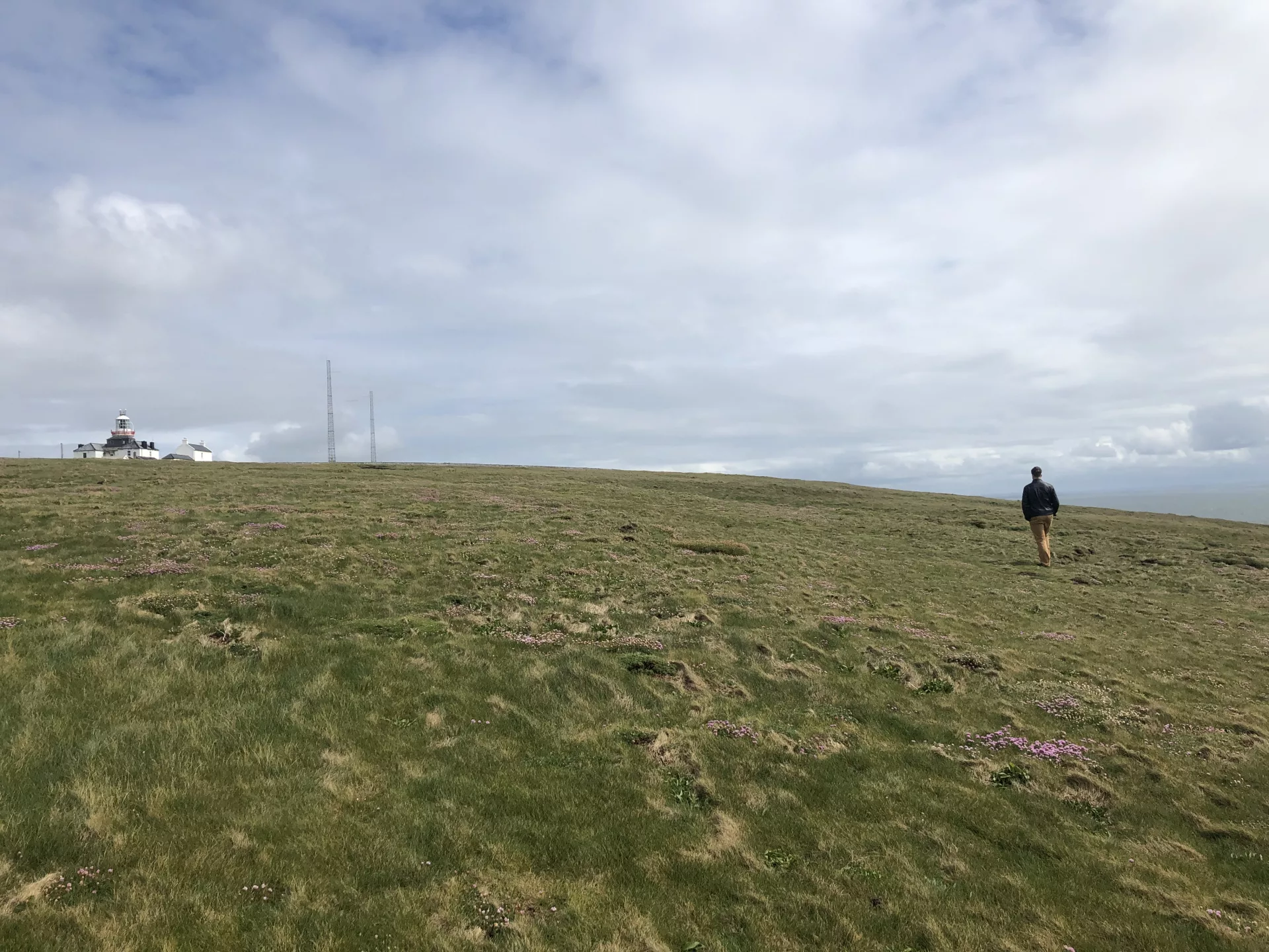 Roadtrip durch Irland: Spaziergang zum Leuchtturm am Loop Head