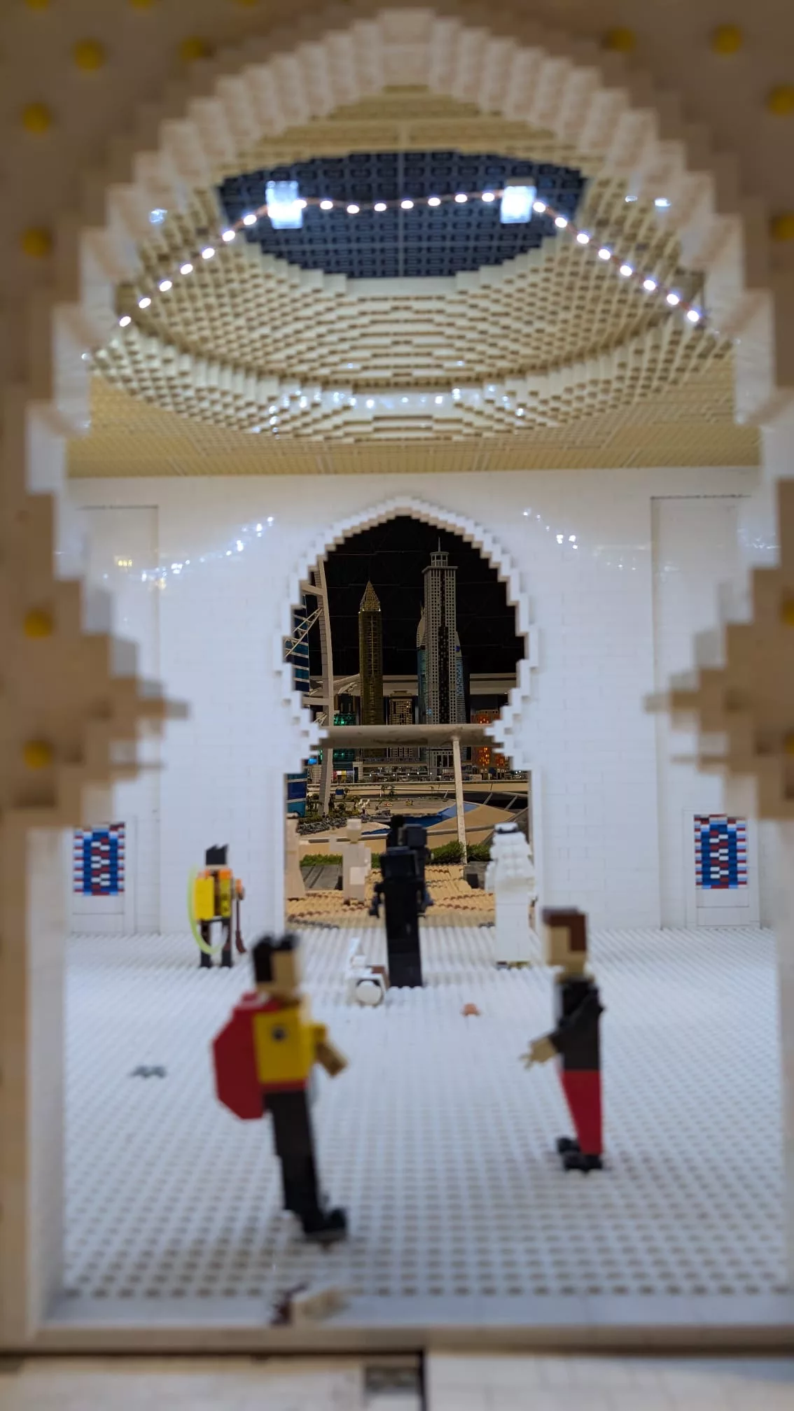 Die Sheikh Zayed Moschee (aus Lego gebaut) war mein Lieblingsfotomotiv: ein Zeichen für unsere Weiterreise?