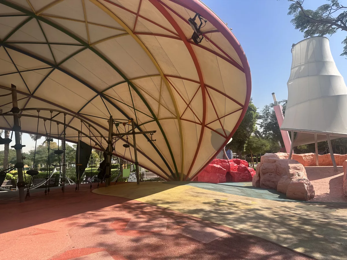 Klettergerüst im Zabeel Park Dubai