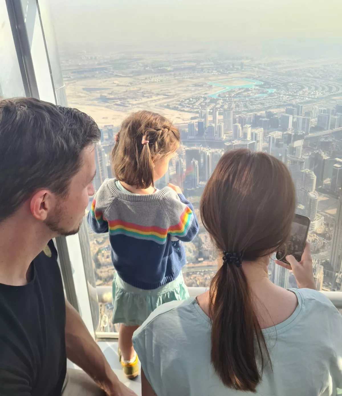 Die Aussicht auf Dubai von ganz oben: auf dem Burj Khalifa