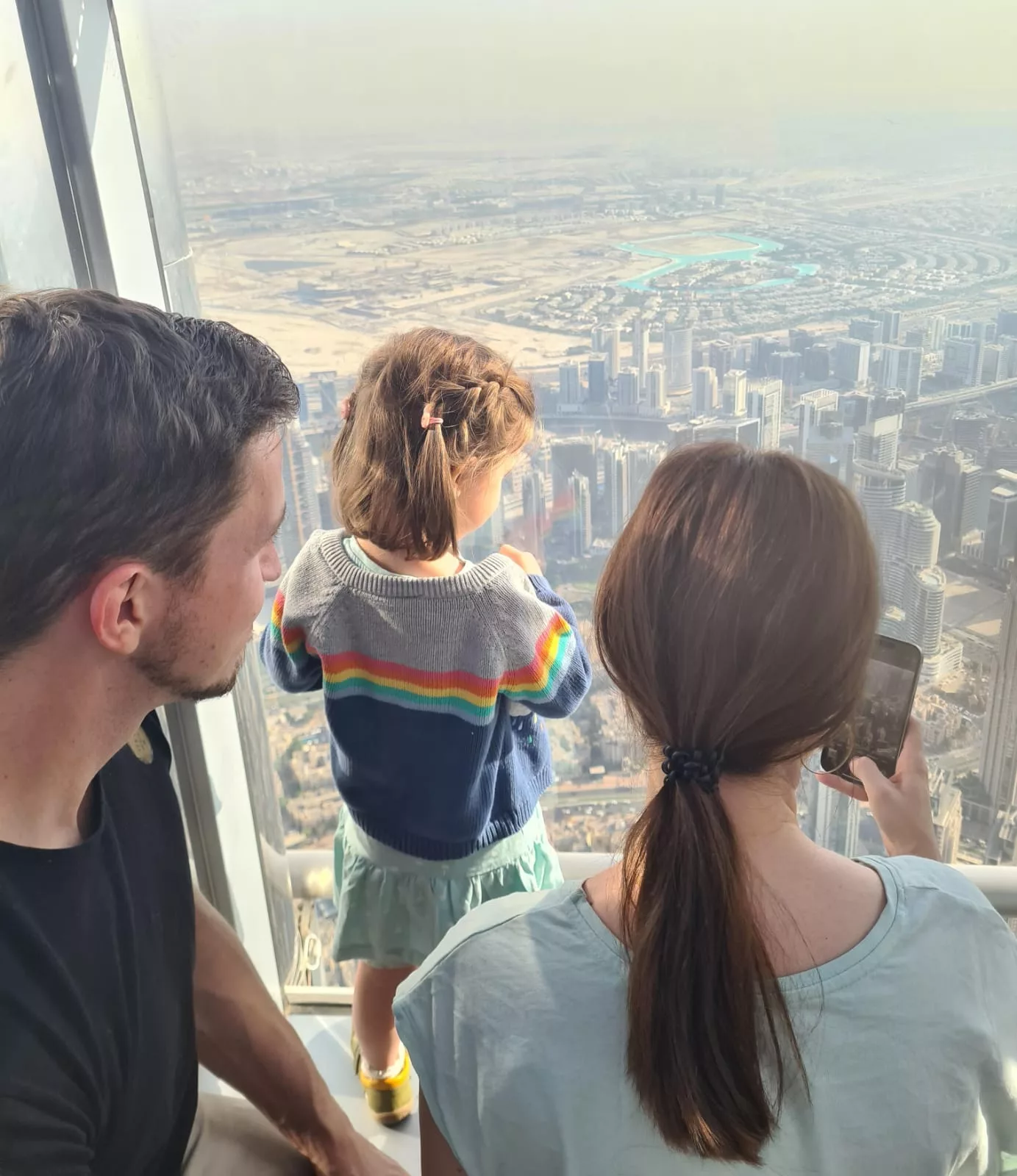 Die Aussicht auf Dubai von ganz oben: auf dem Burj Khalifa