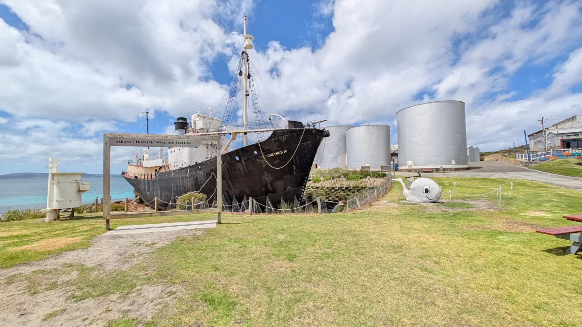 Highlight ist auf jeden Falls das begehbare Schiff Cheynes IV Highlight ist auf jeden Falls das begehbare Schiff Cheynes IV