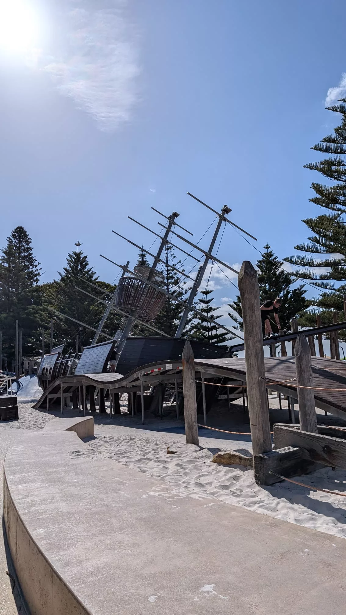 Es gibt am Strand von Busselton mehrere Spielplätze für unterschiedliche Altersgruppen