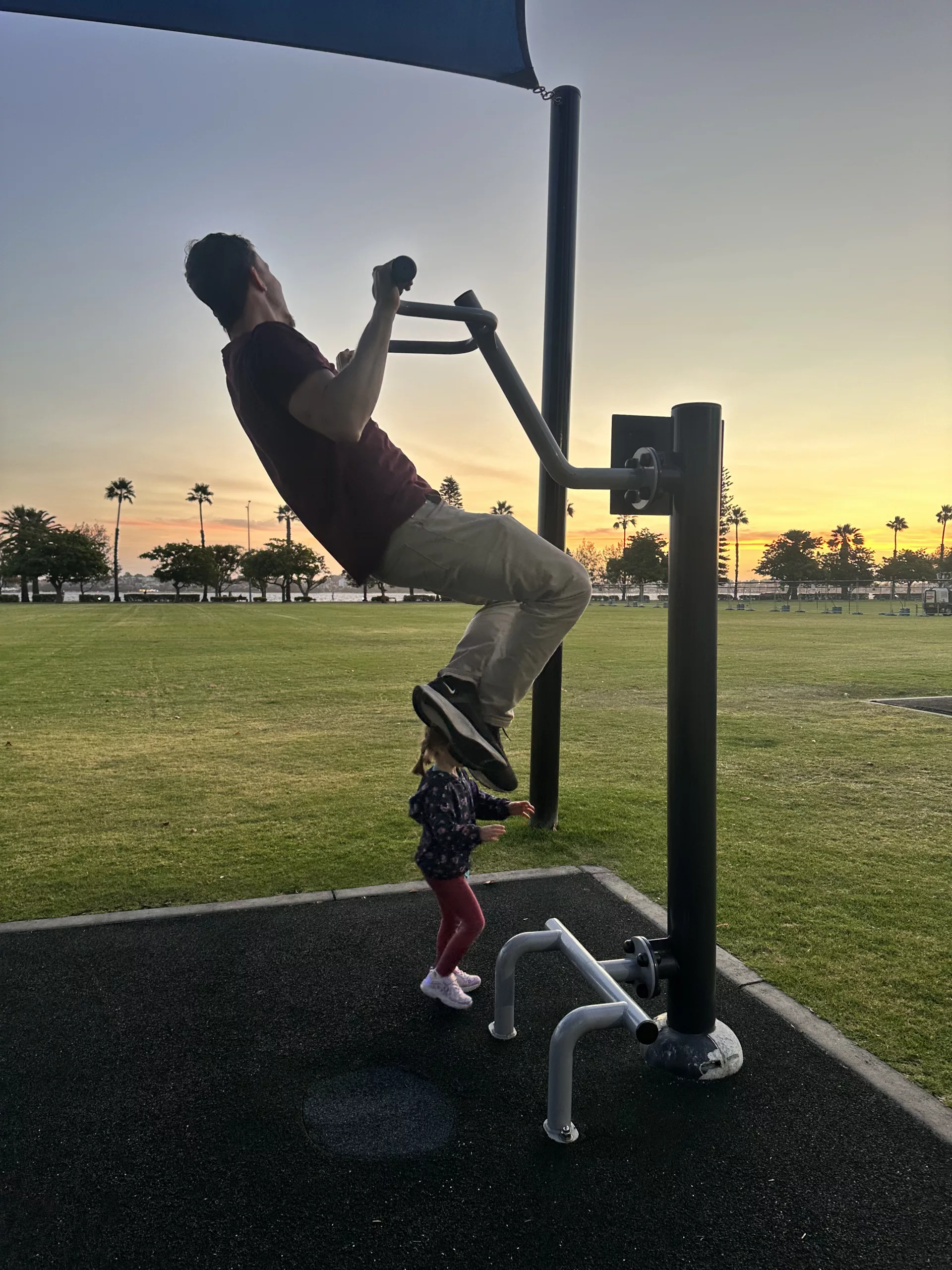 Im Langley Park gibt es u. a. einen Spielplatz und Fitnessgeräte
