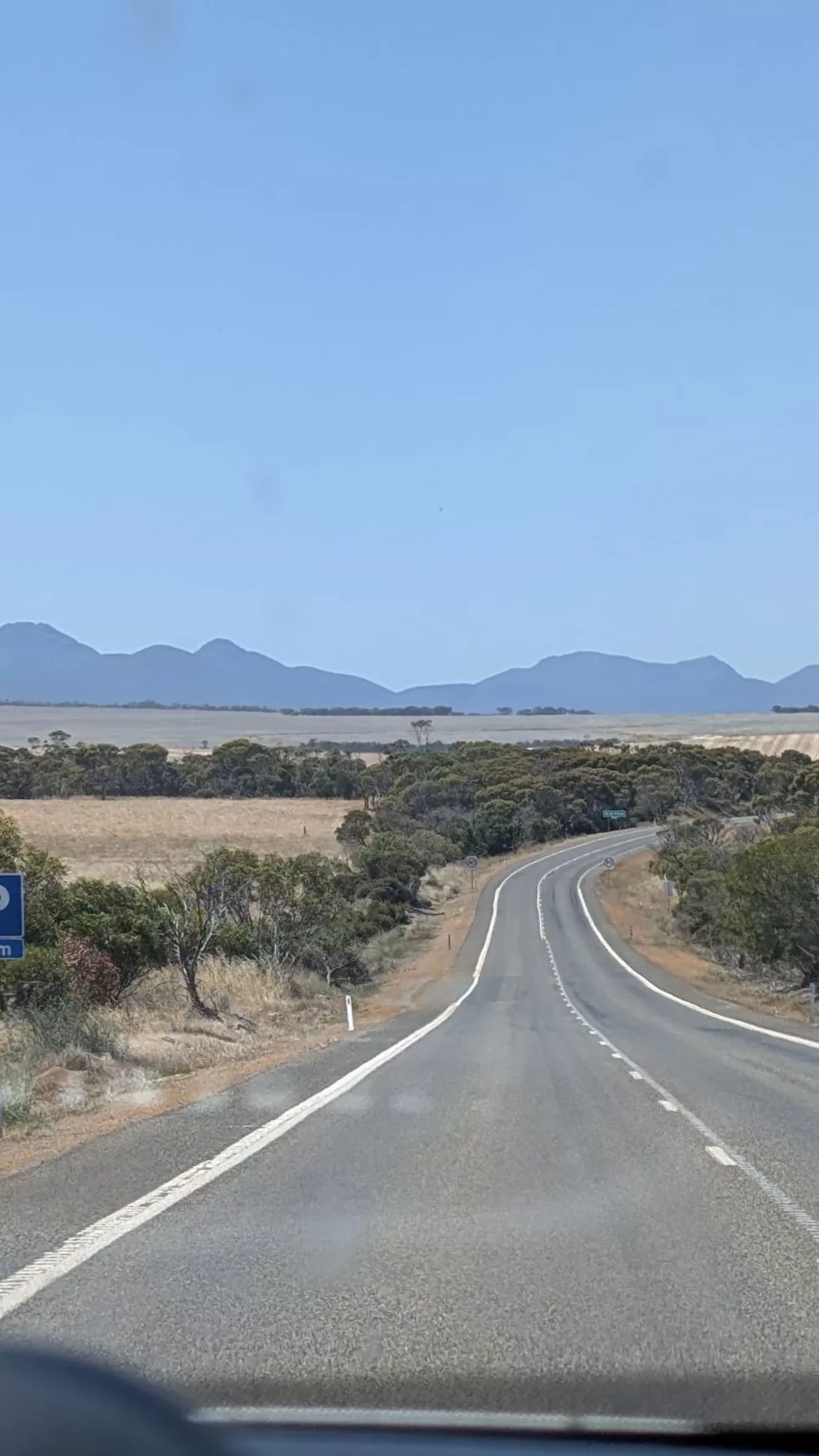 Die Straßen im Stirling Nationalpark sind gefühlt endlos Die Straßen im Stirling Nationalpark sind gefühlt endlos