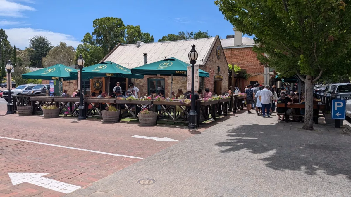 In Hahndorf gibt es auch Wirtshäuser mit ziemlich deutschem Essen ;)