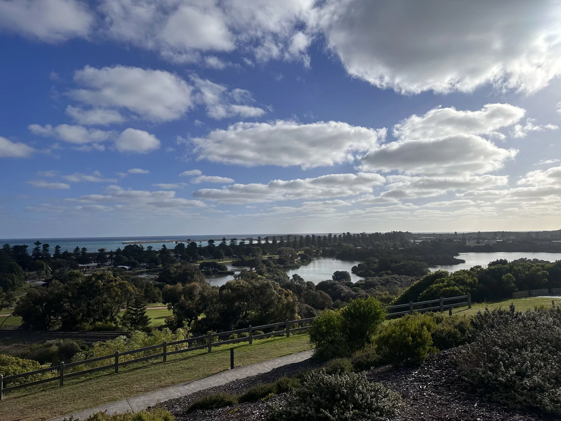 Der Park am Lake Pertobe in Warrnambool von oben