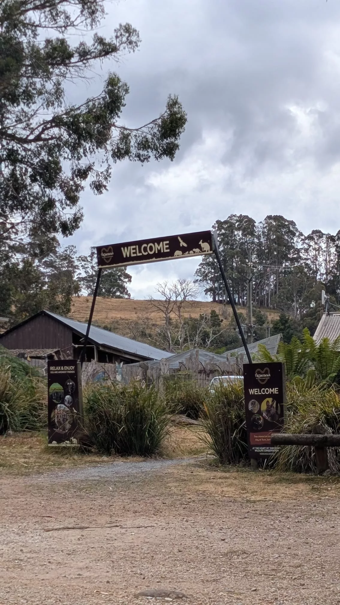 Willkommen im Trowunna Wildlife Sanctuary Willkommen im Trowunna Wildlife Sanctuary