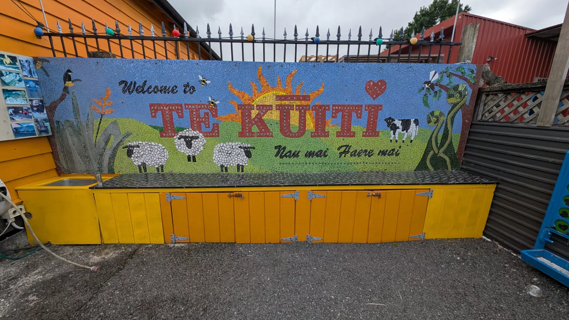 Alles war sehr liebevoll gestaltet mit kleinen Spielmöglichkeiten