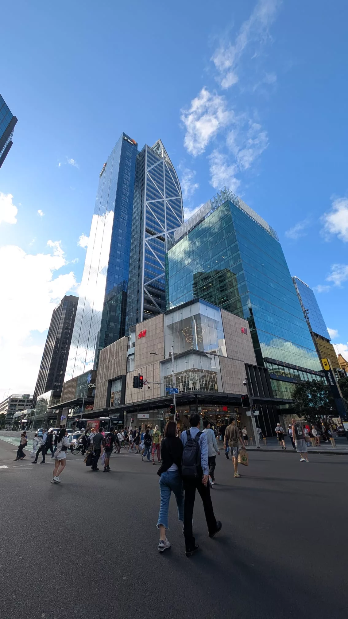 Ein Teil des Zentrums ist von modernen Hochhäusern geprägt