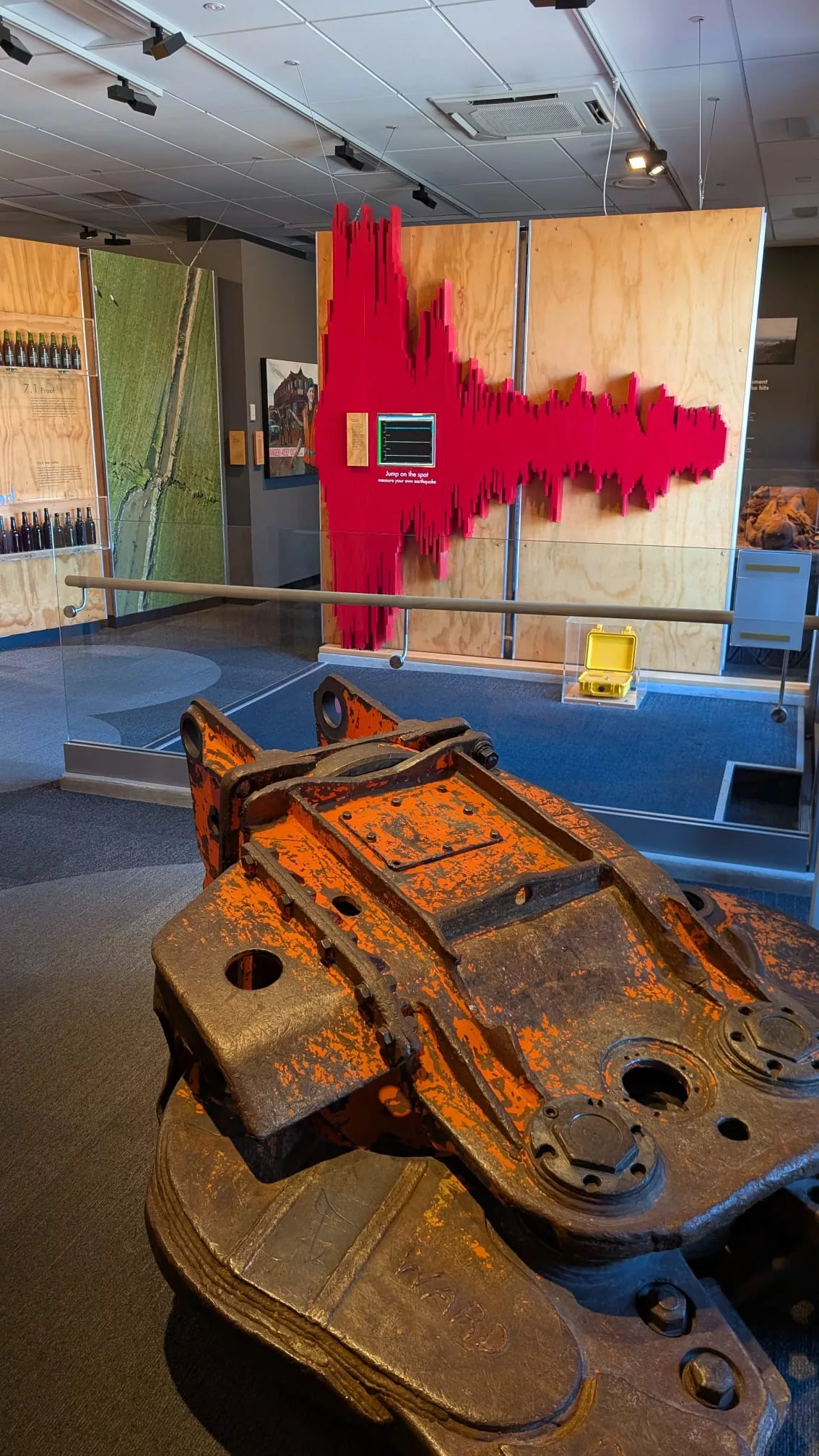 Auch ein Seismograf wird erklärt, Ausprobieren inklusive