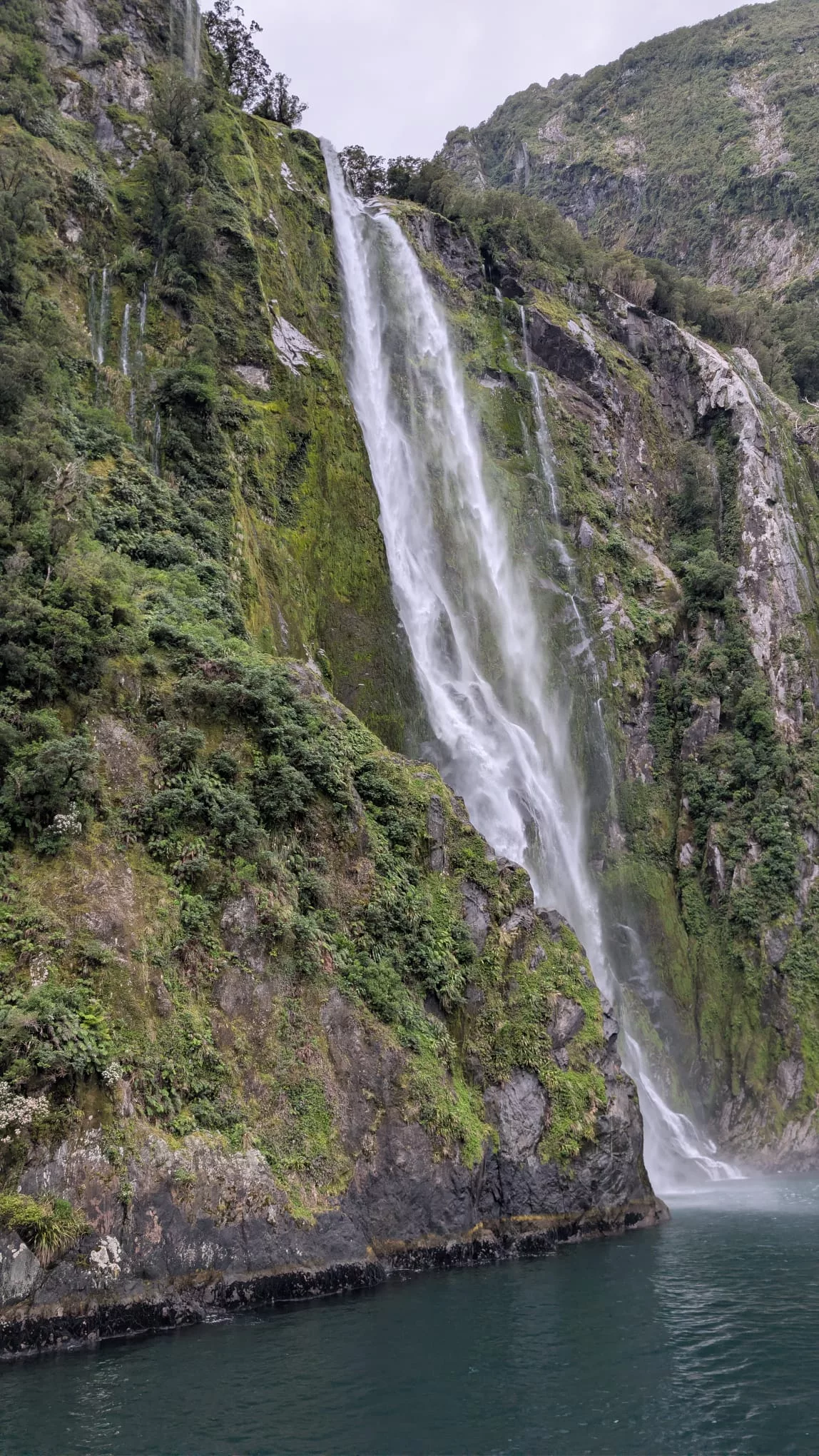 Auch ohne Regen konnten wir einige Wasserfälle sehen