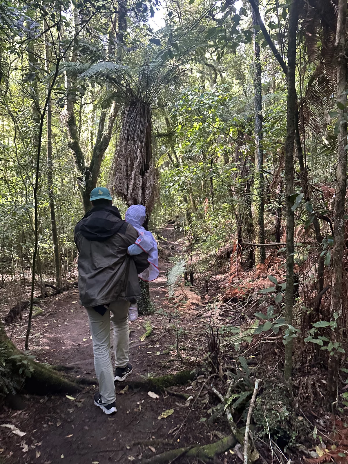 ZU matschig für kleine Füße ohne Gummistiefel ;)