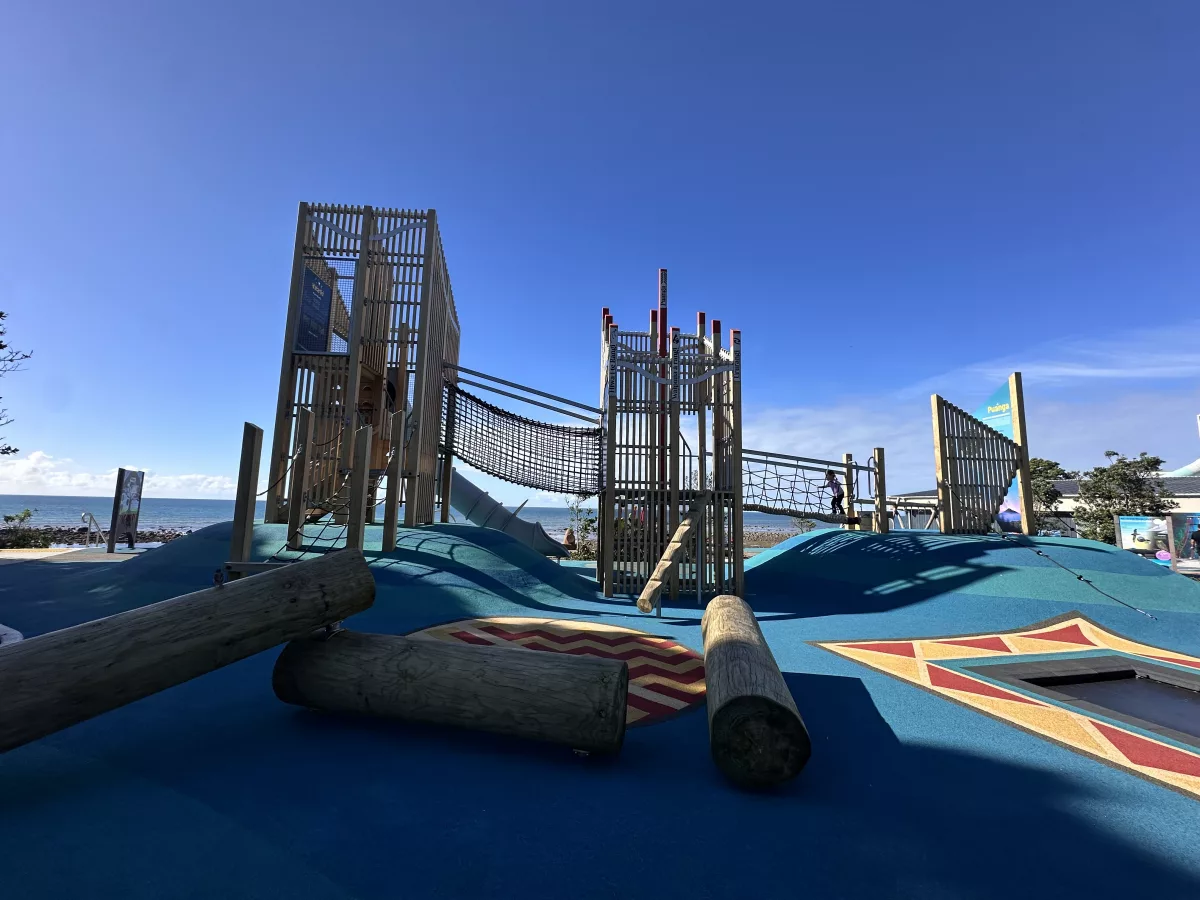 Dieser Spielplatz ist nur einer von vielen Spielstationen