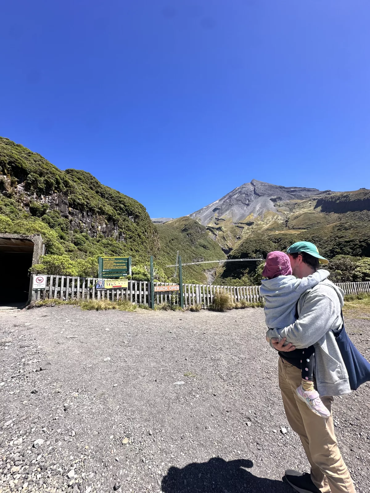 Unser Ziel ist in Sicht: die Hängebrücke