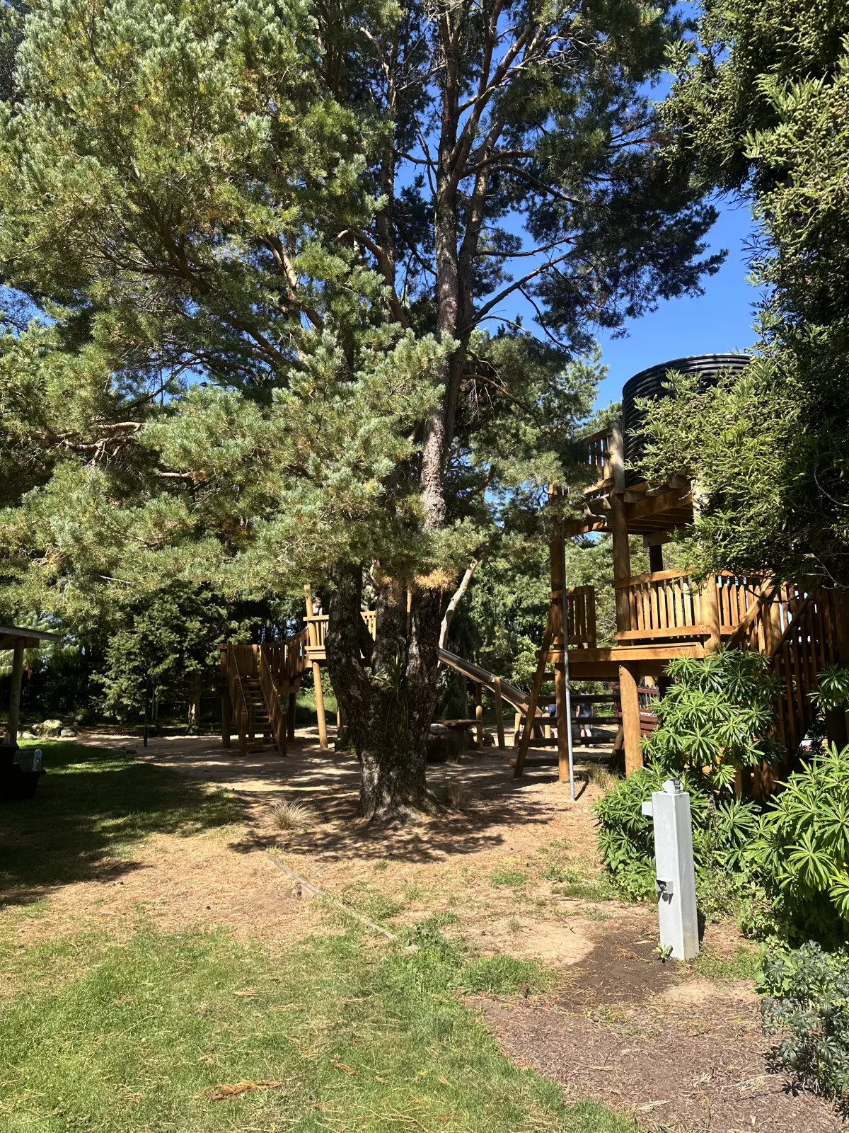 Der Spielplatz liegt sehr ruhig im Familienbereich