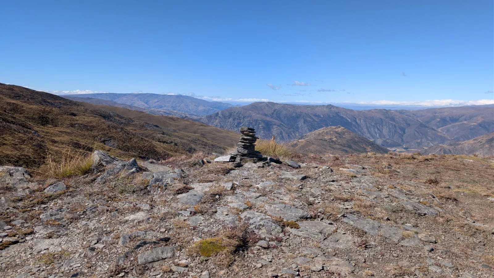 Auf dem Crown Range Summit angekommen
