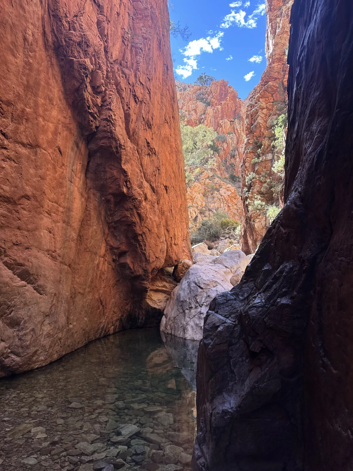 The Gap of Water (Angkerle Atwatye) The Gap of Water (Angkerle Atwatye) am Standley Chasm