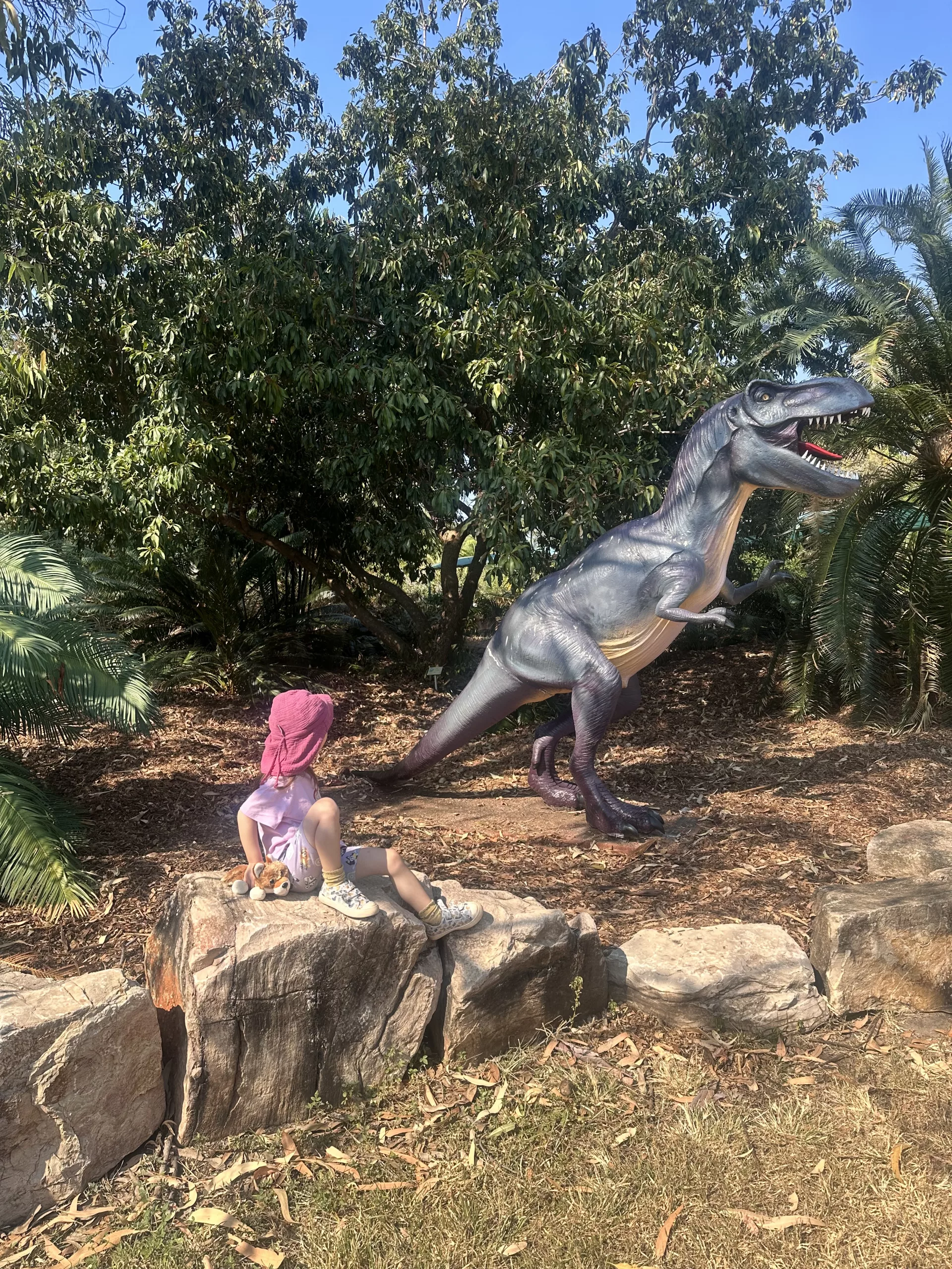 Dinosaurier im Botanischen Garten von Darwin