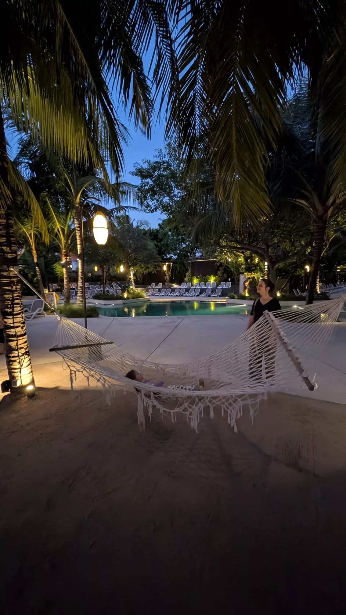 Hängematte in der Hotelanlage des ANVAYA Beach Resorts & Spa Bali