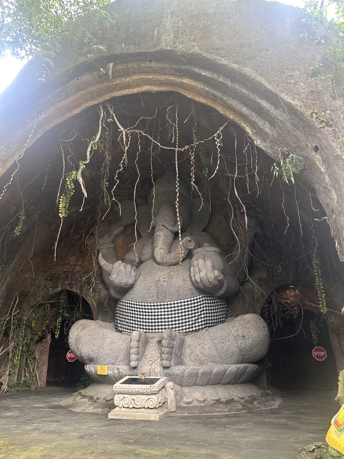Elefanten-Statue im Bali Safari Park
