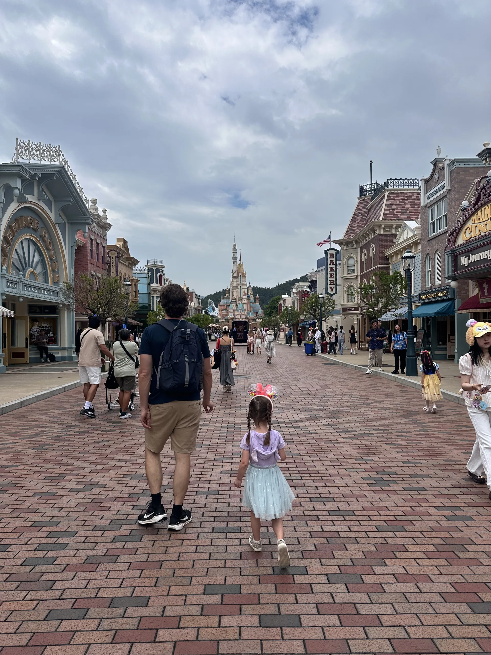 Main Street im Disneyland Hongkong