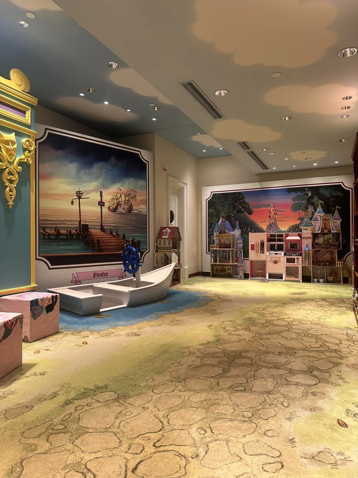 Ein Teil des Spielzimmers im Disneyhotel Hongkong Teil des Spielzimmers im Disneyhotel Hongkong