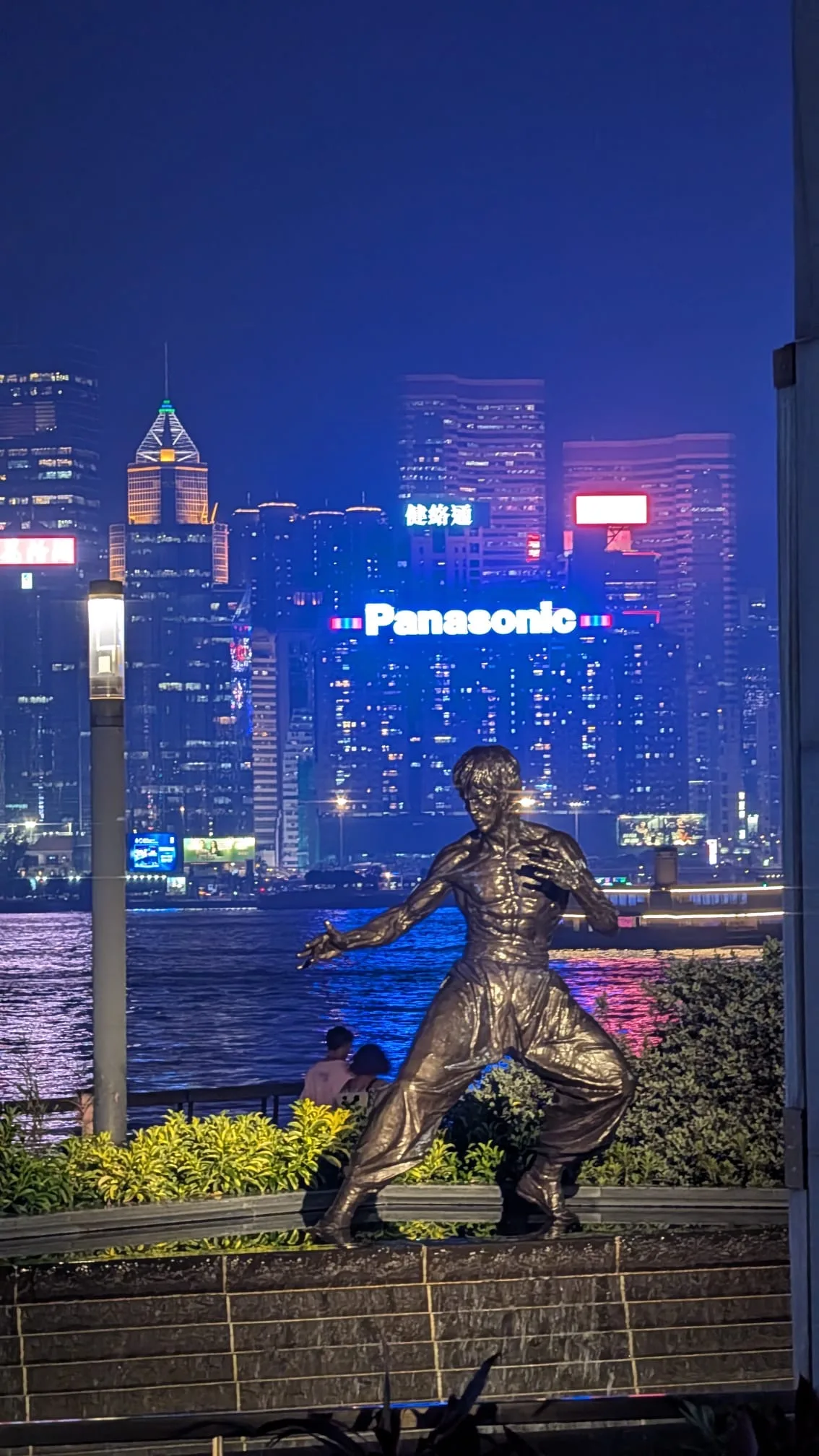 Die Bruce Lee Statue an der Avenue of Stars Bruce Lee Statue in Hongkong