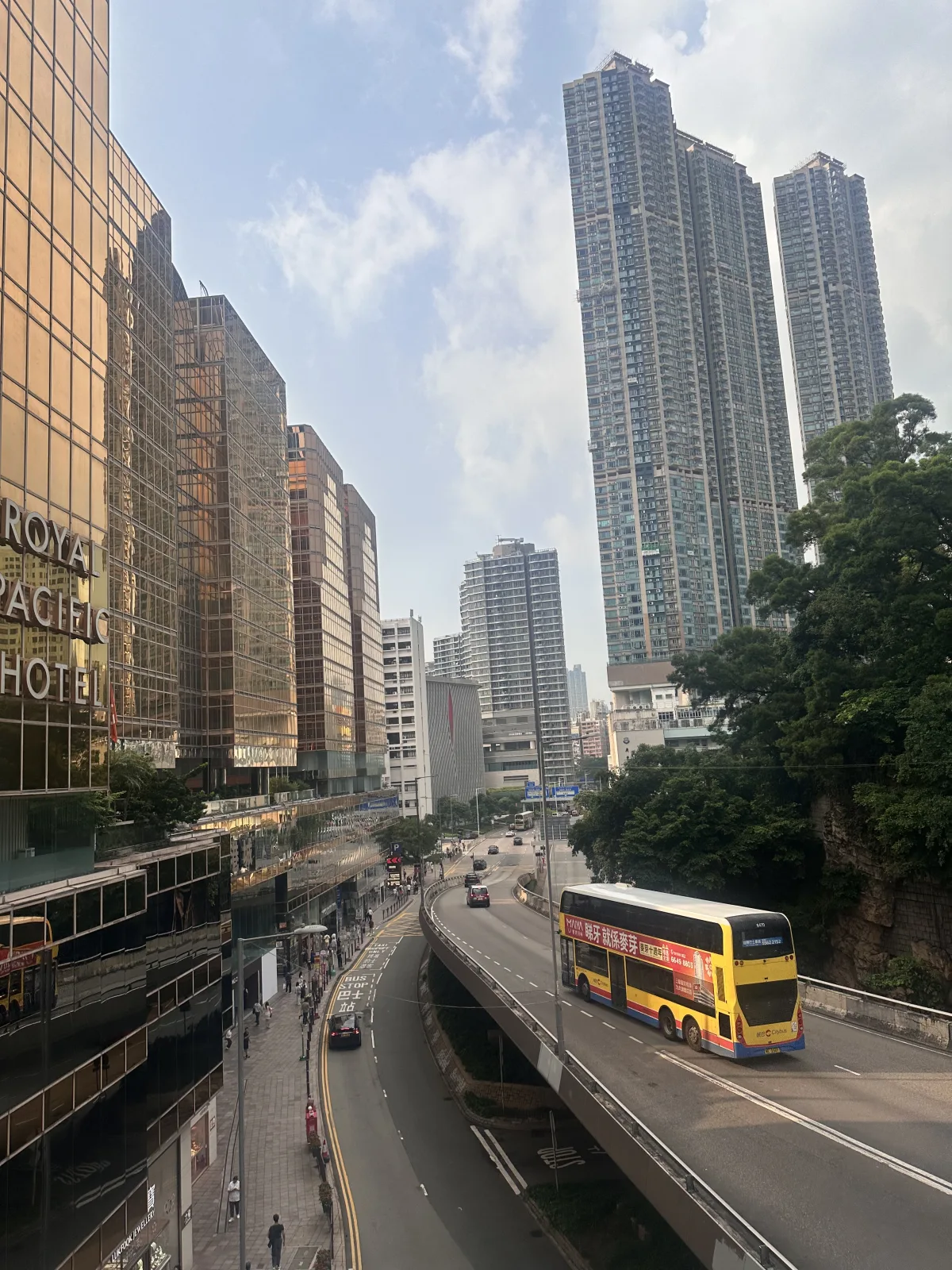 Spaziergang durch die Straßen von Tsim Sha Tsui Straßen von Hongkong Tsim Sha Tsui